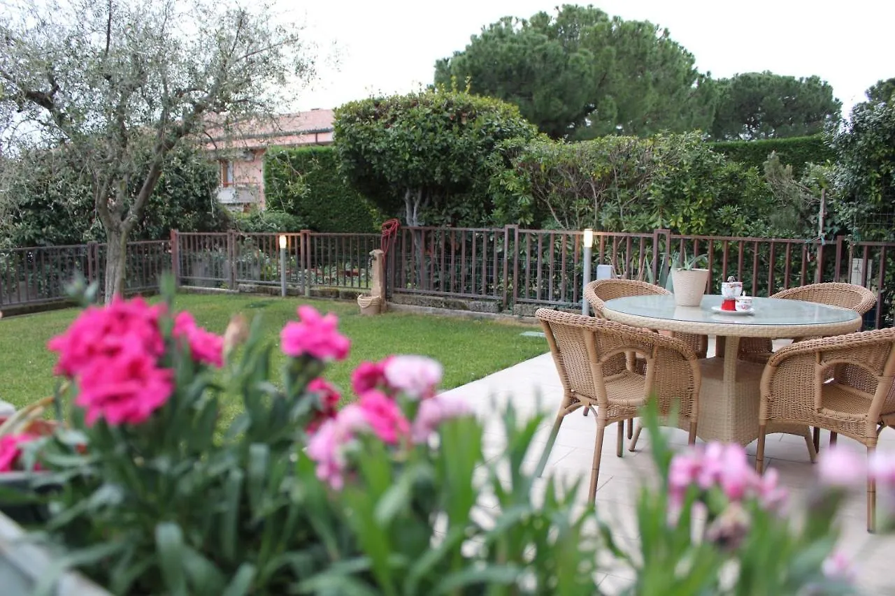 Cisano Holiday Apartment Bardolino Italy